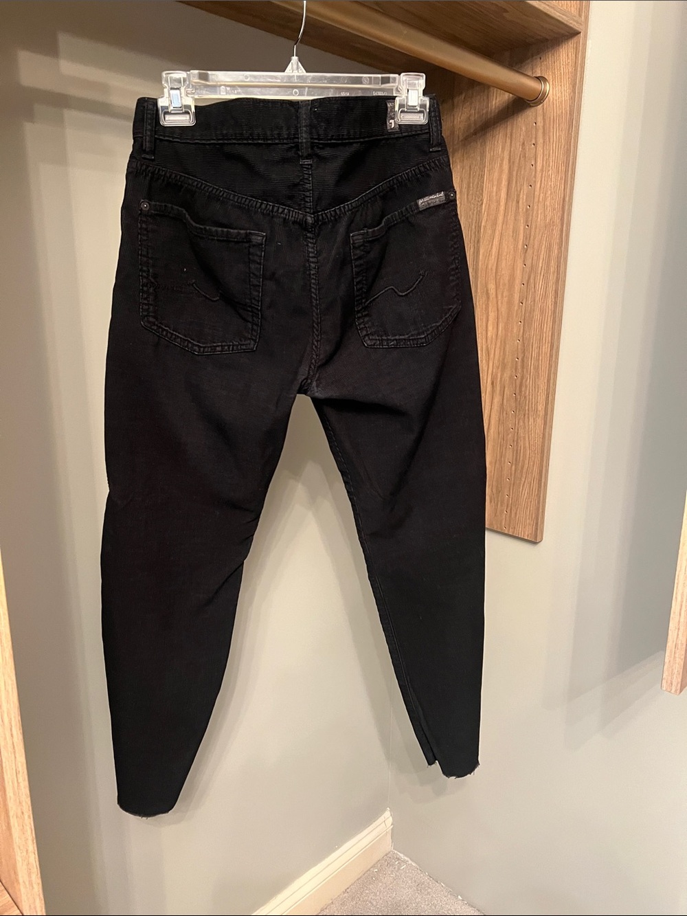 7 For All Mankind Straight-Leg Black courdory Jeans - Timeless Everyday Fit - Picture 5 of 11